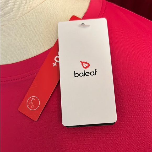 Baleaf Active Outdoor Quick Dry Pink Long Sleeve Tee with Sun Protection - Picture 2 of 7